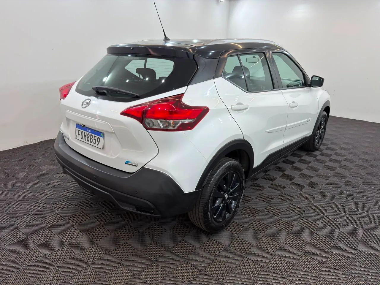 Kicks S 1.6 Automático CVT