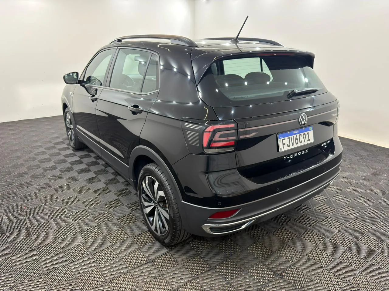 T-Cross Comfortline 1.0 Turbo Automático