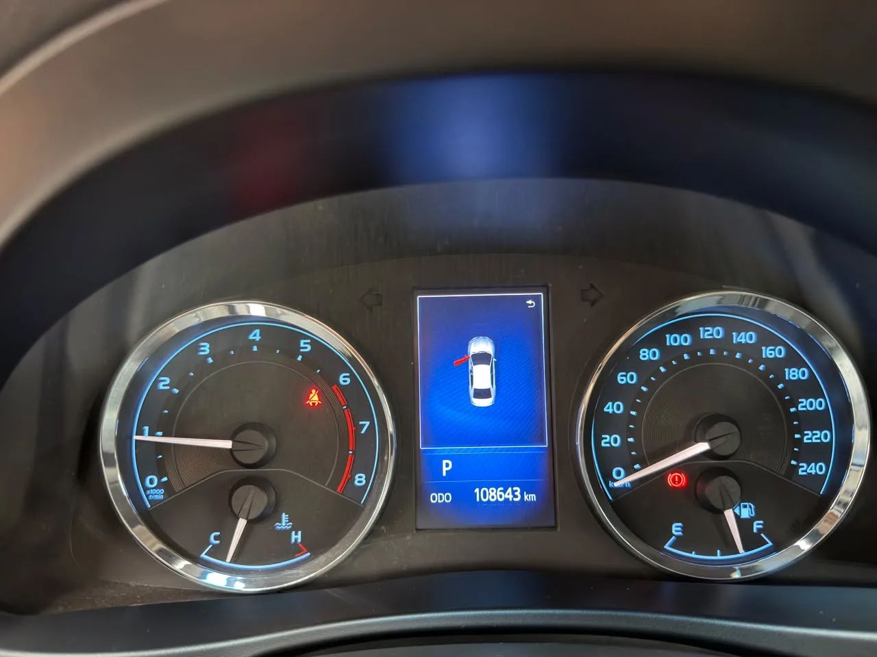 Toyota Corolla XEI