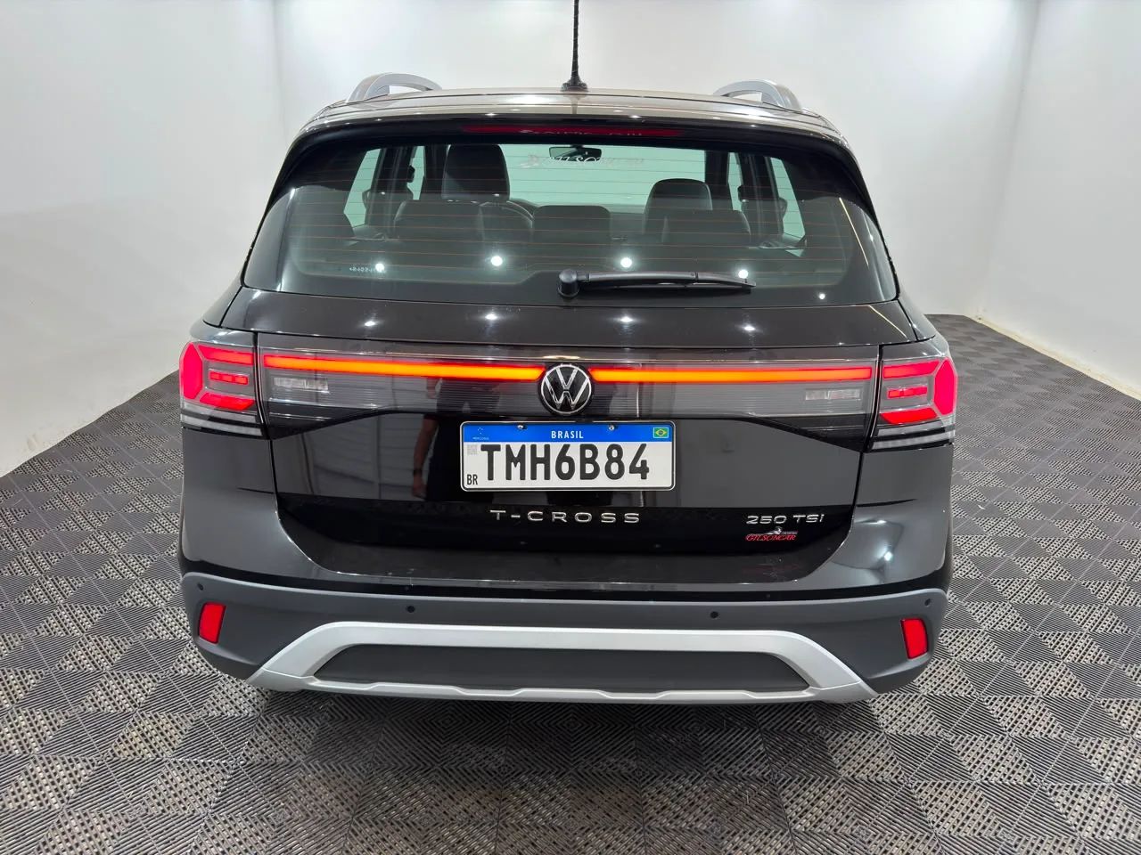 T-Cross Highline 1.4 Turbo Automático