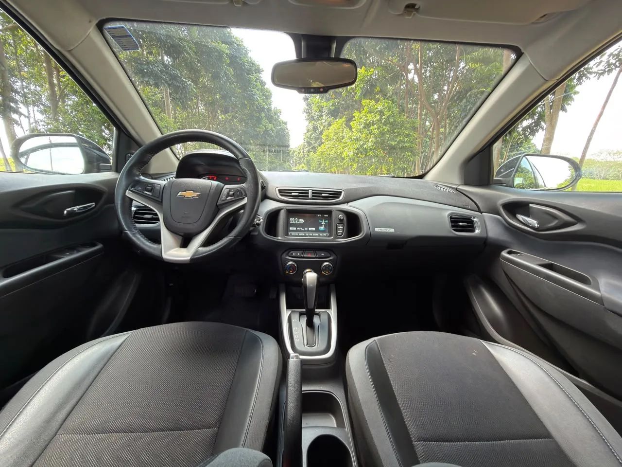 Chevrolet Onix Activ